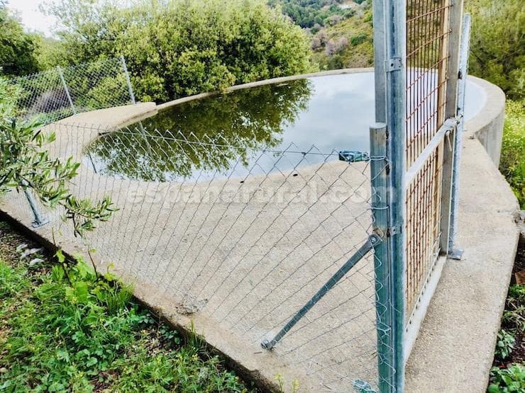 2 soveværelse Finca/Landehus til salg i Chercos - € 86.000 (Ref: 9000786)