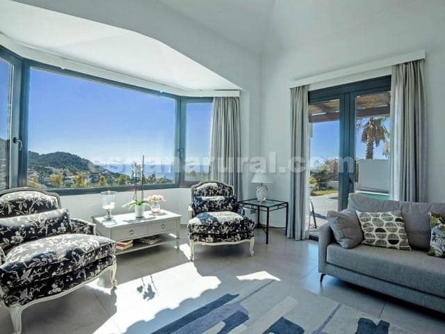4 slaapkamer Villa te koop in Mijas met zwembad - € 1.350.000 (Ref: 9002667)