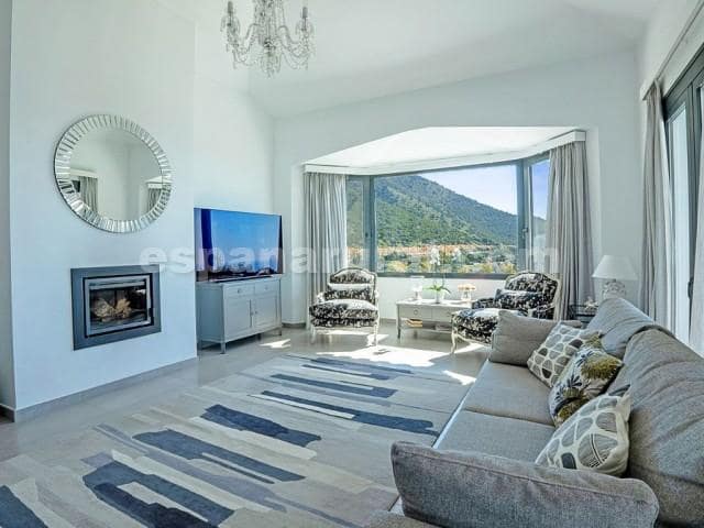 4 slaapkamer Villa te koop in Mijas met zwembad - € 1.350.000 (Ref: 9002667)