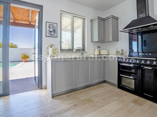 4 slaapkamer Villa te koop in Mijas met zwembad - € 1.350.000 (Ref: 9002667)