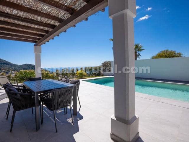4 slaapkamer Villa te koop in Mijas met zwembad - € 1.350.000 (Ref: 9002667)
