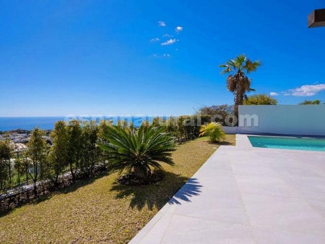 4 slaapkamer Villa te koop in Mijas met zwembad - € 1.350.000 (Ref: 9002667)