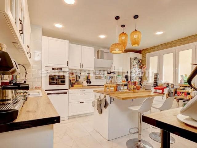 5 chambre Appartement à vendre à Centro Historico, Malaga ville - 639 000 € (Ref: 9002668)