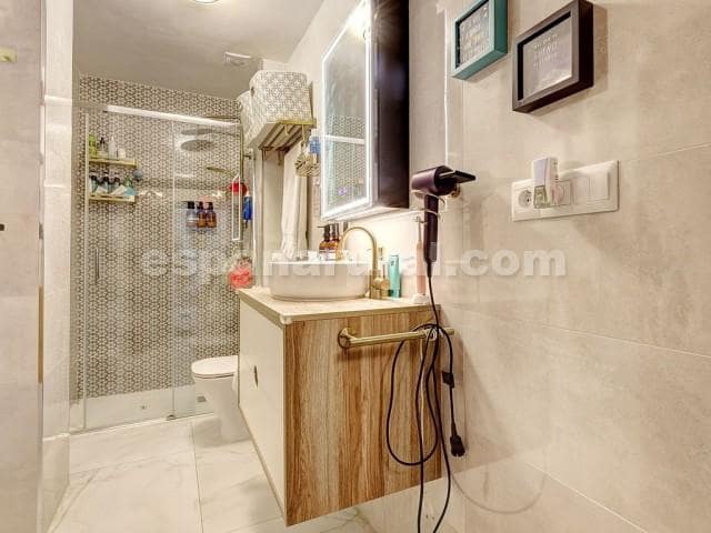 5 slaapkamer Appartement te koop in Malaga stad - € 639.000 (Ref: 9002668)