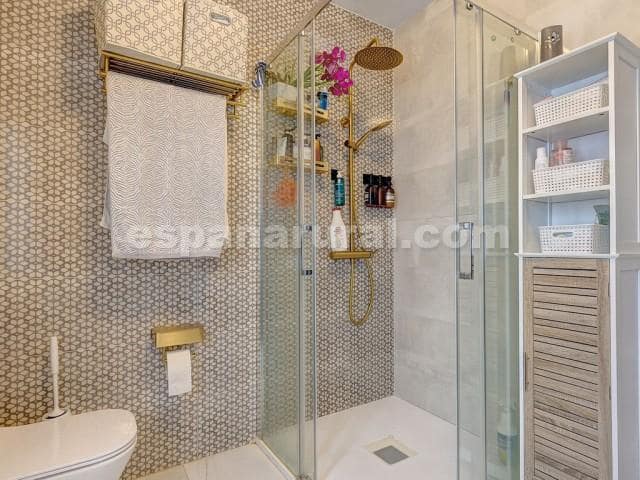 5 slaapkamer Appartement te koop in Malaga stad - € 639.000 (Ref: 9002668)
