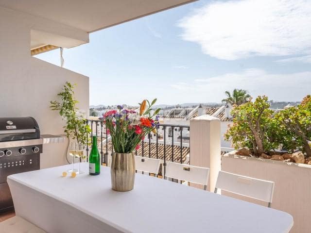 4 makuuhuone Huoneisto myytävänä paikassa Fuengirola - 425 000 € (Ref: 9002671)