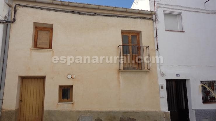 2 soveværelse Byhus til salg i Seron - € 29.950 (Ref: 9016695)