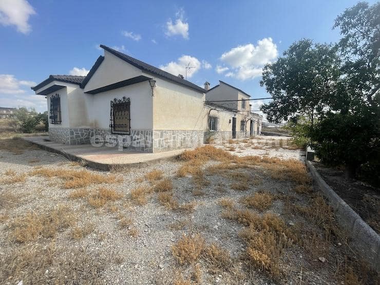 6 slaapkamer Villa te koop in Albox met zwembad - € 220.000 (Ref: 9109974)