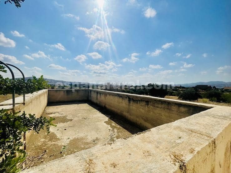 6 slaapkamer Villa te koop in Albox met zwembad - € 220.000 (Ref: 9109974)