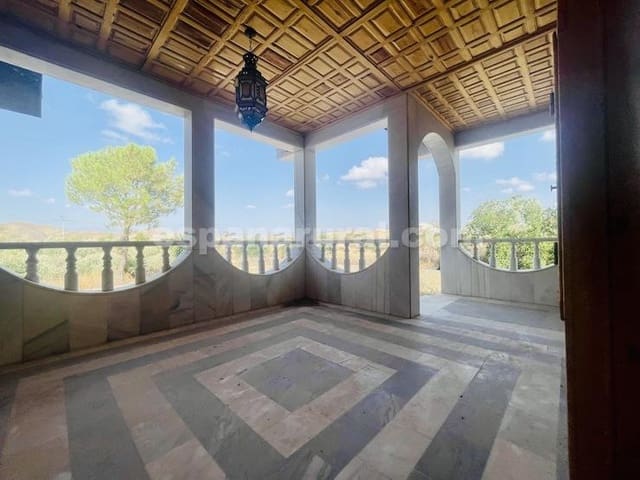 6 slaapkamer Villa te koop in Albox met zwembad - € 220.000 (Ref: 9109974)