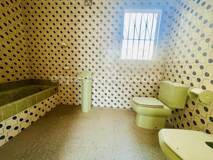 6 slaapkamer Villa te koop in Albox met zwembad - € 220.000 (Ref: 9109974)