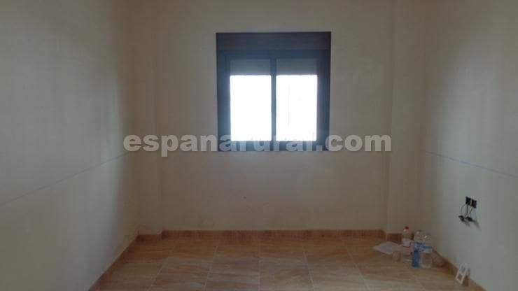 3 soveværelse Byhus til salg i Lijar - € 75.000 (Ref: 9113741)