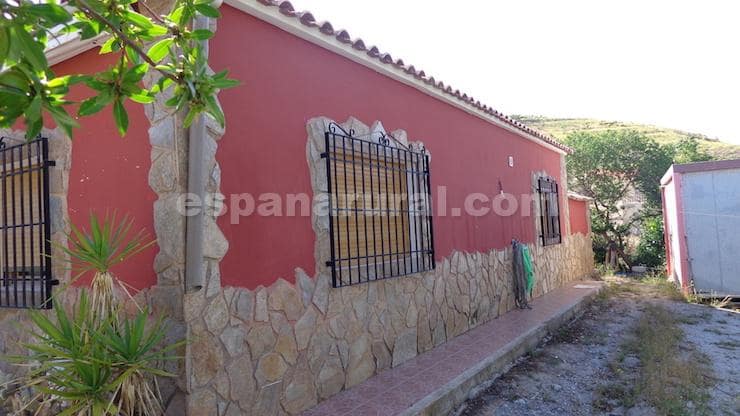 3 slaapkamer Finca/Landhuis te koop in Albox - € 185.000 (Ref: 9115691)