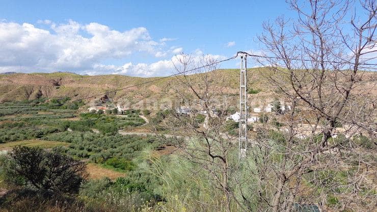 3 slaapkamer Finca/Landhuis te koop in Albox - € 185.000 (Ref: 9115691)