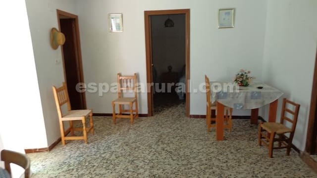 3 slaapkamer Finca/Landhuis te koop in Albox - € 56.000 (Ref: 9115692)