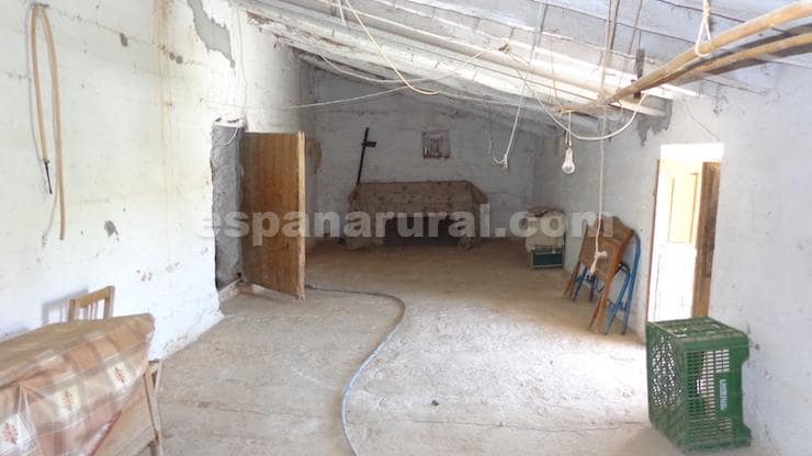 3 slaapkamer Finca/Landhuis te koop in Albox - € 56.000 (Ref: 9115692)