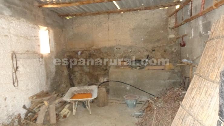 3 slaapkamer Finca/Landhuis te koop in Albox - € 56.000 (Ref: 9115692)