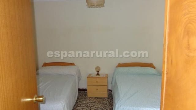 3 slaapkamer Finca/Landhuis te koop in Albox - € 56.000 (Ref: 9115692)