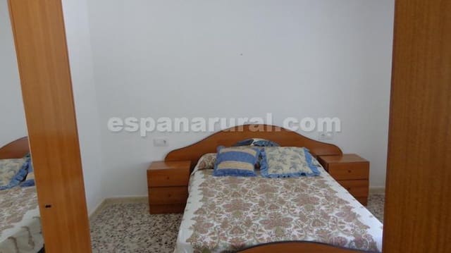 3 slaapkamer Finca/Landhuis te koop in Albox - € 56.000 (Ref: 9115692)