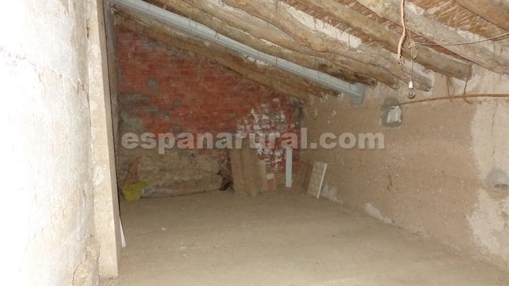 3 slaapkamer Finca/Landhuis te koop in Albox - € 56.000 (Ref: 9115692)