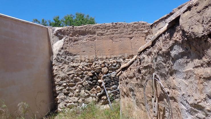 3 slaapkamer Finca/Landhuis te koop in Albox - € 56.000 (Ref: 9115692)