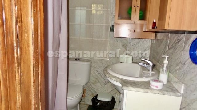 2 soveværelse Finca/Landehus til salg i Purchena med swimmingpool - € 70.000 (Ref: 9251738)