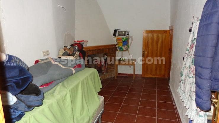 3 bedroom Townhouse for sale in Purchena - € 45,000 (Ref: 9300355)