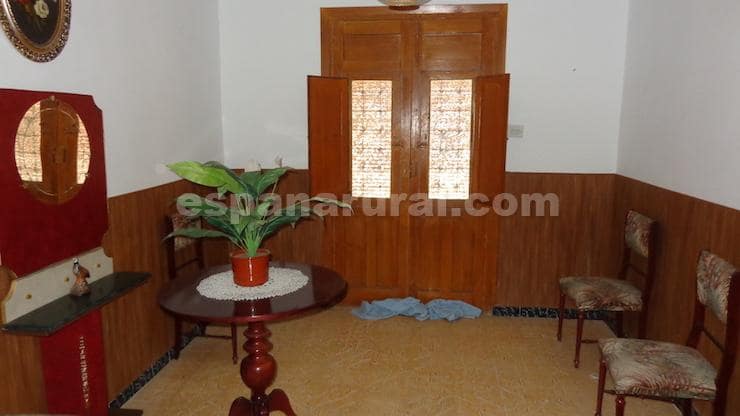 6 bedroom Finca/Country House for sale in Albox - € 150,000 (Ref: 9300356)