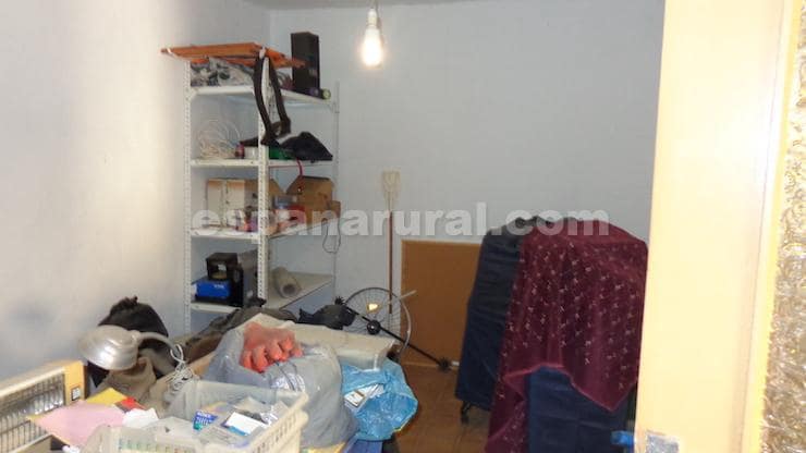 6 bedroom Finca/Country House for sale in Albox - € 150,000 (Ref: 9300356)