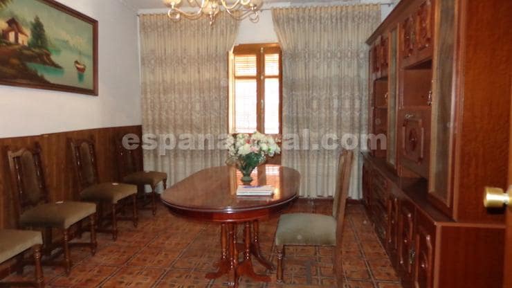6 bedroom Finca/Country House for sale in Albox - € 150,000 (Ref: 9300356)