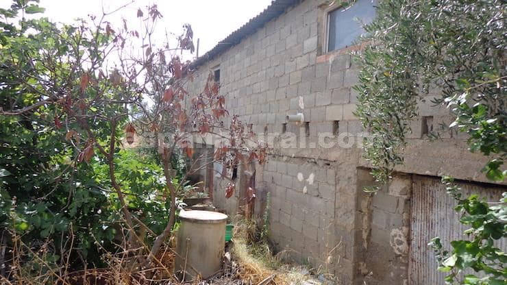 6 bedroom Finca/Country House for sale in Albox - € 150,000 (Ref: 9300356)