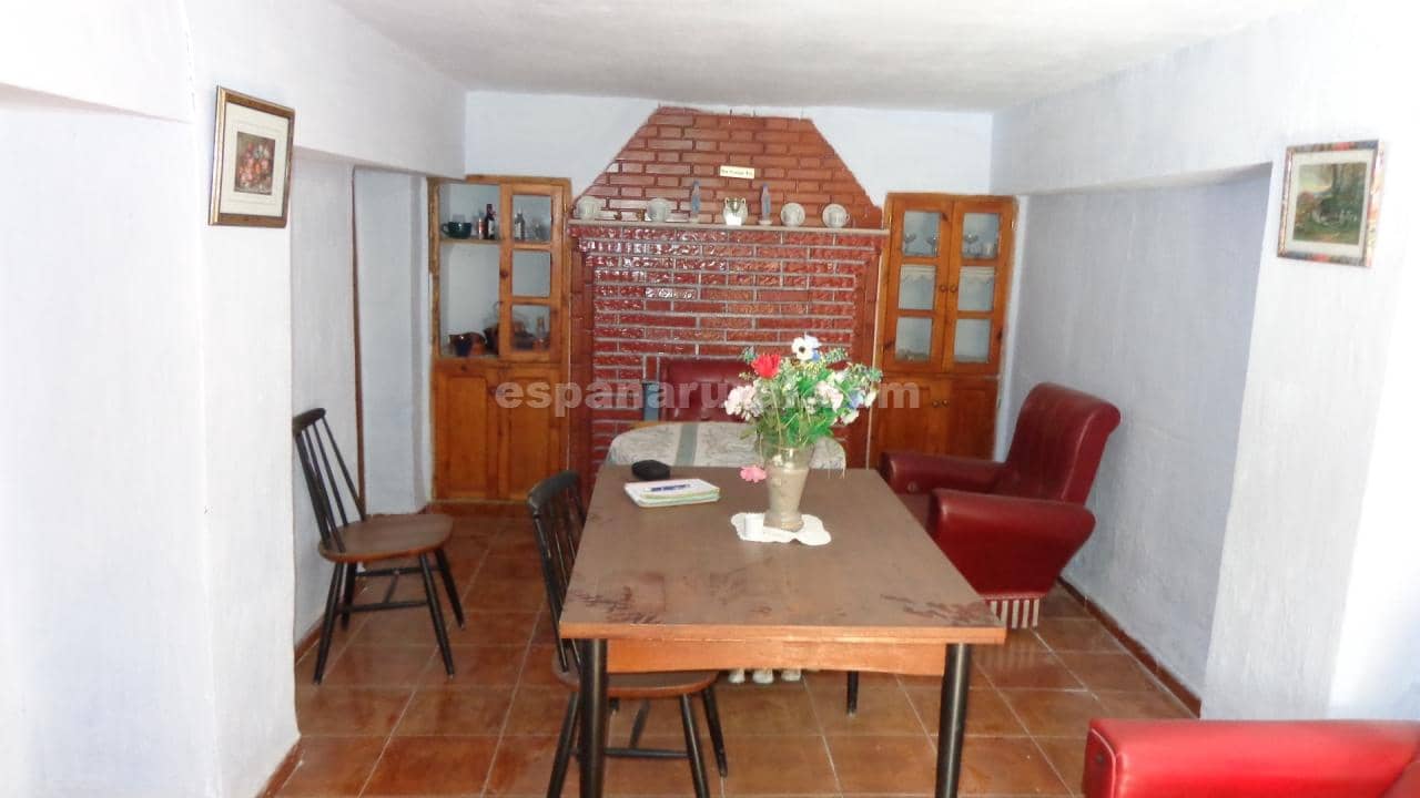 6 bedroom Finca/Country House for sale in Albox - € 150,000 (Ref: 9300356)