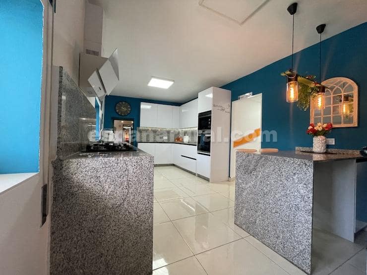 5 soveværelse Finca/Landehus til salg i Oria med swimmingpool - € 154.995 (Ref: 9312213)