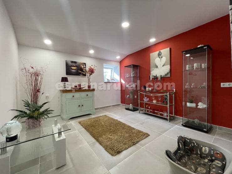 5 soveværelse Finca/Landehus til salg i Oria med swimmingpool - € 154.995 (Ref: 9312213)