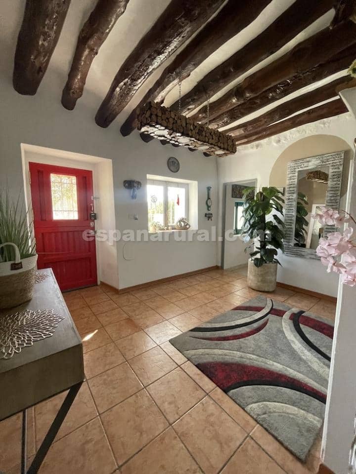 5 soveværelse Finca/Landehus til salg i Oria med swimmingpool - € 154.995 (Ref: 9312213)