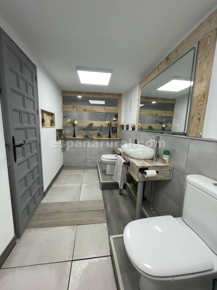 5 soveværelse Finca/Landehus til salg i Oria med swimmingpool - € 154.995 (Ref: 9312213)