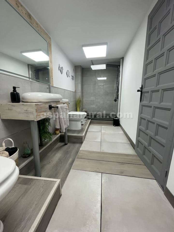 5 soveværelse Finca/Landehus til salg i Oria med swimmingpool - € 154.995 (Ref: 9312213)