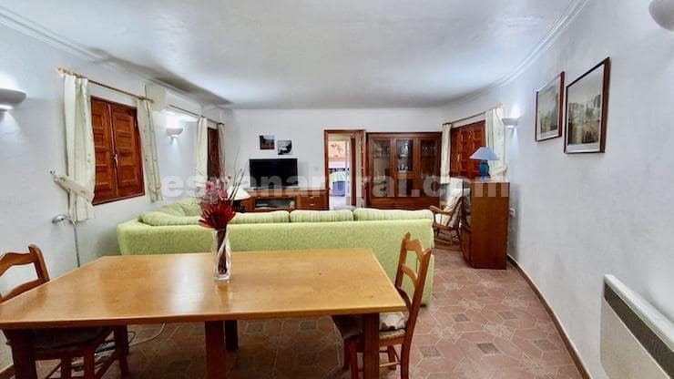 4 bedroom Finca/Country House for sale in Seron - € 160,000 (Ref: 9329986)