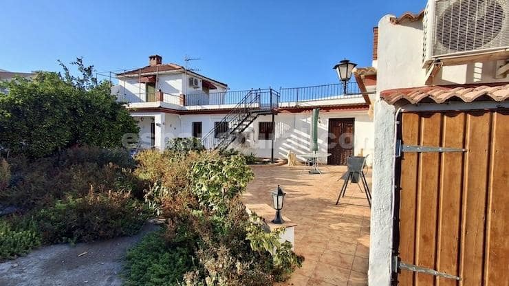 4 bedroom Finca/Country House for sale in Seron - € 160,000 (Ref: 9329986)