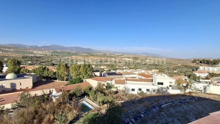 4 bedroom Finca/Country House for sale in Seron - € 160,000 (Ref: 9329986)