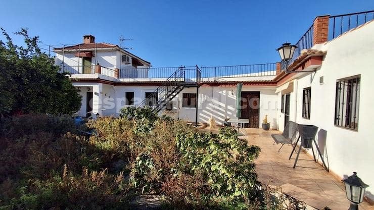 4 bedroom Finca/Country House for sale in Seron - € 160,000 (Ref: 9329986)