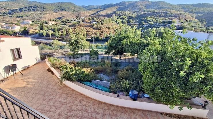 4 bedroom Finca/Country House for sale in Seron - € 160,000 (Ref: 9329986)