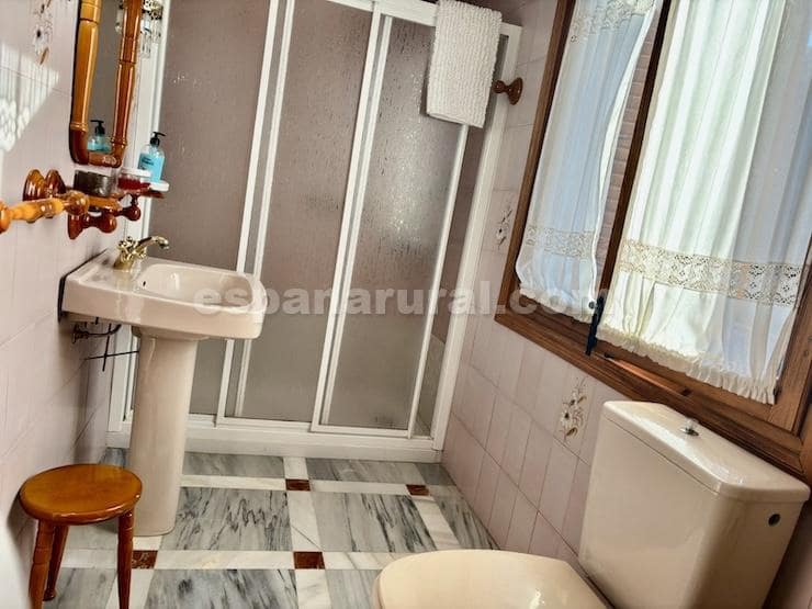 5 quarto Moradia para venda em Cullar com piscina - 360 000 € (Ref: 9355375)