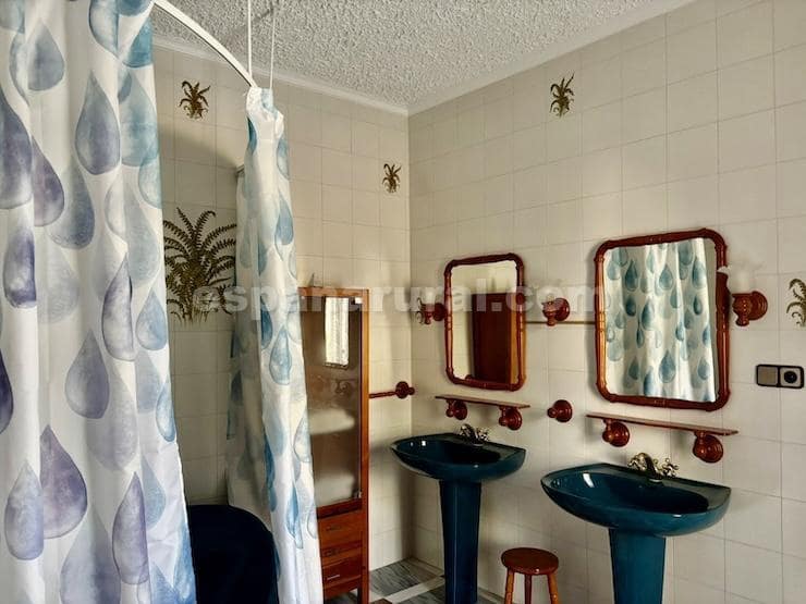 5 quarto Moradia para venda em Cullar com piscina - 360 000 € (Ref: 9355375)