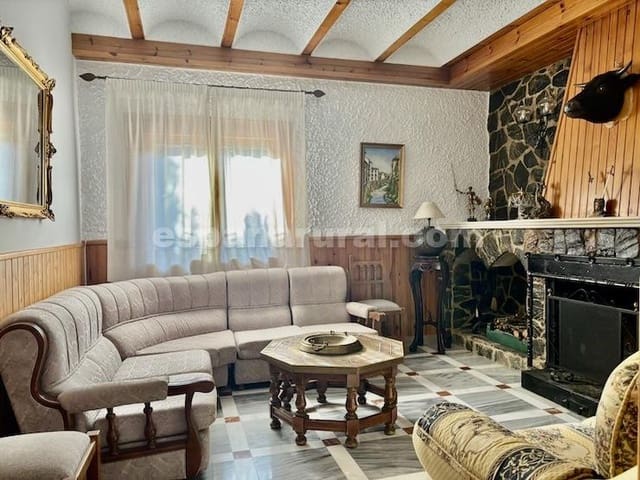 5 sypialnia Willa na sprzedaż w Cúllar z basenem - 360 000 € (Ref: 9355375)