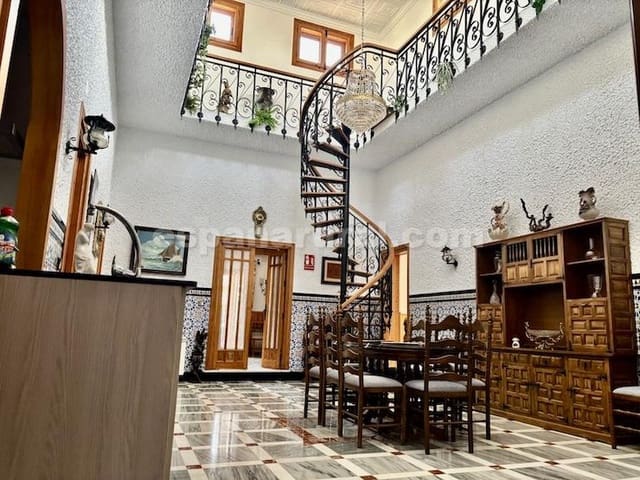 5 sypialnia Willa na sprzedaż w Cúllar z basenem - 360 000 € (Ref: 9355375)