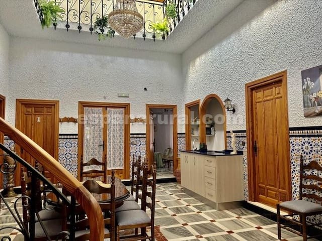 5 sypialnia Willa na sprzedaż w Cúllar z basenem - 360 000 € (Ref: 9355375)