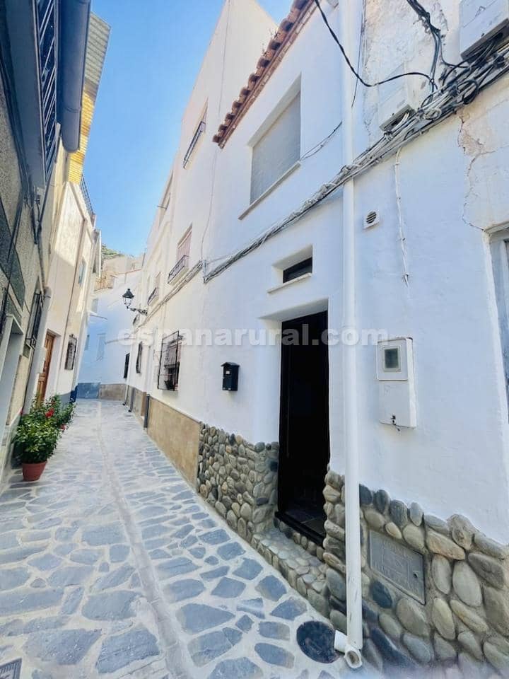 2 bedroom Townhouse for sale in Sierro - € 65,000 (Ref: 9371574)