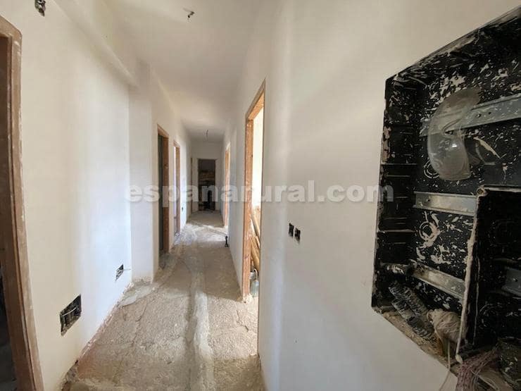 6 soveværelse Finca/Landehus til salg i El Hijate - € 175.000 (Ref: 9378574)