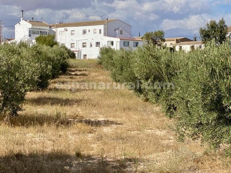6 soveværelse Finca/Landehus til salg i El Hijate - € 175.000 (Ref: 9378574)